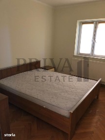 Apartament 3 camere, 2 bai, 65 mp, centrala proprie