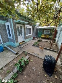 Casa din caramida, teren 180 mp, deschidere dubla, zona Piata Saraca