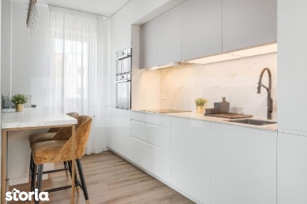 Apartament 3 camere Prima Onestilor, balcon 18 mp, parcare subterana