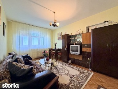 Vanzare Apartament 2 camere decomandate, Gheorgheni, zona Hotel Royal