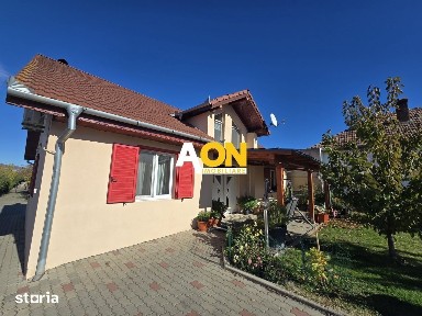 Casa 5 Camere, 2 Bai, 600mp Teren, Zona Oarda