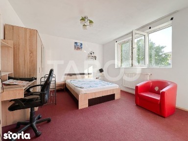 Apartament 3 camere de vanzare - parter inalt cu balcon zona Rahovei
