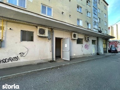 Spatiu comercial ultracentral de inchiriat - 165 mp, Bd. Regele Miha