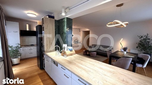 Penthouse 3 camere si doua locuri parcare de vanzare in City Residence