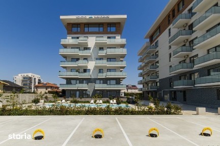 Apartament direct la PISCINĂ, curte proprie, finalizat, Parcare bonus