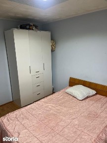 Apartament 3 camere, 70 mp, Bals zona Jiu