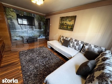 Apartament 2 camere, etaj 3, 54 mp, AC, zona Unitatea Militara Cornito