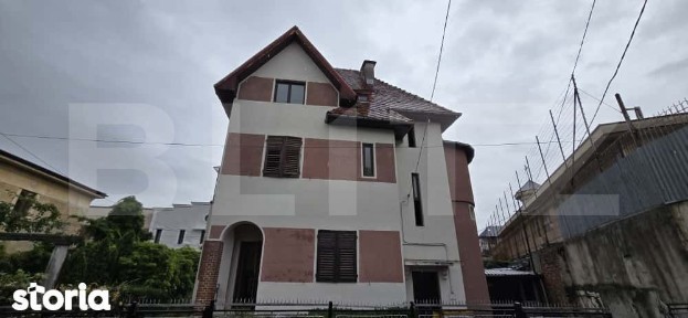 Casa individuala, 310,58 mp, zona Central