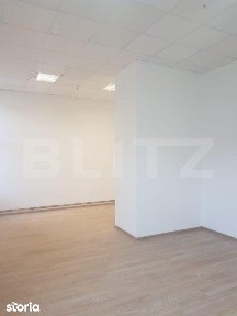 Spatiu comercial, Premium, Renovat Recent, 690 mp, zona Centrala