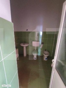 Spatiu comercial 83 mp, central