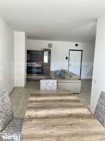 Apartament 2 camere de vanzare, 52mp la doar 7 minute pe jos de IULIUS