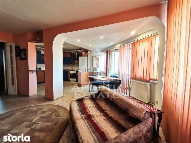 Apartament 5 camere de vanzare, zona Fabric Timisoara