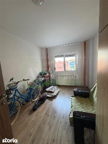 Apartament 3 camere decomandat, Zona Mioritei