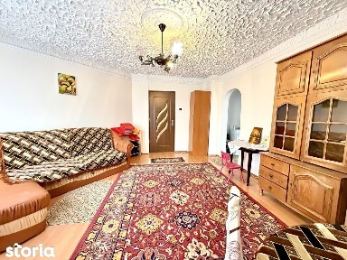 Cornisa, Bacau