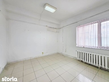 DE INCHIRIAT BIROU 37 mp Parcare gratuită Parter BUCIUM 7,5 euro