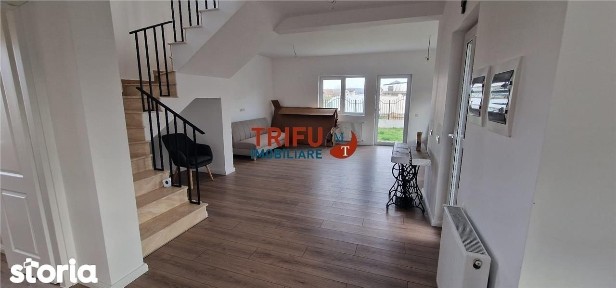 Casa de vanzare zona Dealu Furcilor