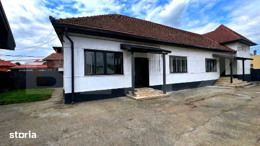 Casa de vanzare, 6 camere, 198 mp utili, teren 644 mp, zona centrala