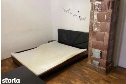 Vanzare casa cu 2 camere, zona Traian - Foisorul de Foc