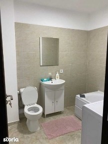 Inchiriez apartament