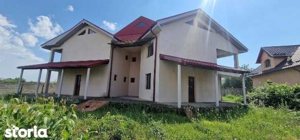 Proprietate generoasa cu 1860 mp teren