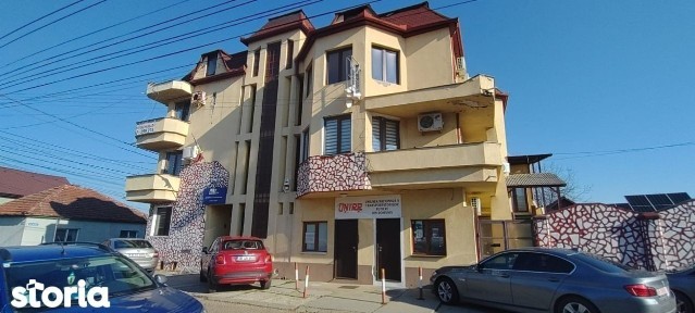 De vanzare spatiu birouri + comercial - ARAD suprafata totala 325 mp