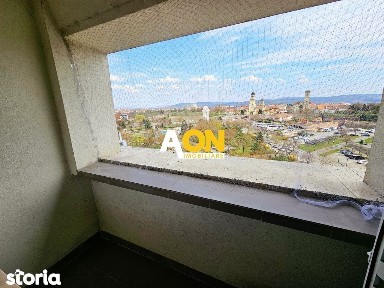 Garsoniera decomandata, 33 mp utili, cu balcon, cu vedere spre Parc