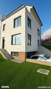 Unitate duplex l 170 mp utili l curte l terasa l 2 garaje l Dambul Rot