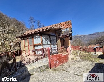 Vanzare casa in Metes