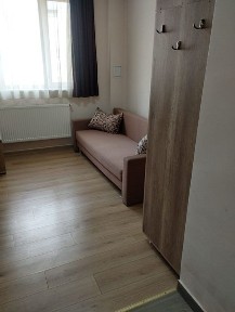 Proprietar închiriez garsoniera