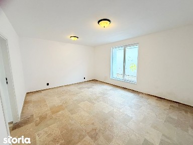 Apartament 2 camere, curte proprie - Str. Toma Ionescu