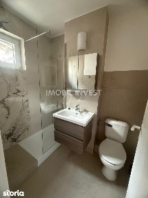 Apartament de vanzare - 3 camere, complet mobilat si utilat