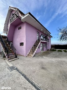 Casă 14 camere și 8000mp teren localitatea Sacădat