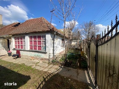 RECO teren cu casa demolabila in Marghita