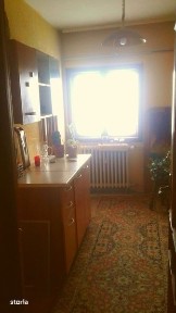 Vand apartament cu doua camere