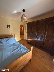 Inchriez apartament central,3 camere