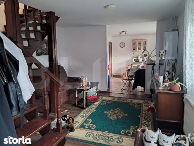 Duplex de vanzare 7 camere in Sangeorgiu de Mures