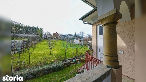 Casa cu 867mp de teren in Andrei Muresanu