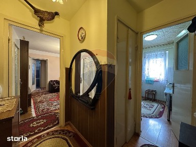 Apartament cu 2 camere, str. Turda