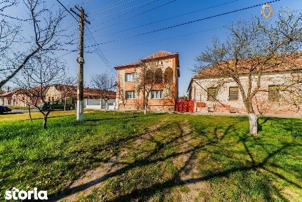 Casa 5 camere Fantanele de vanzare