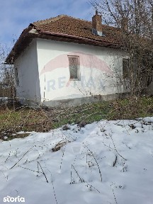Casă cu teren 2.596 mp | Deschidere la drum asfaltat | Dridu, Ialomița