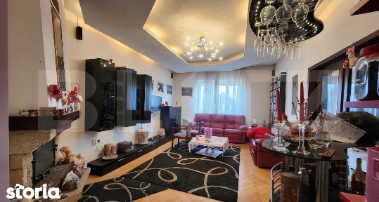 Casa tip Duplex cu piscina, 6 dormitoare in Sancraiu de Mures