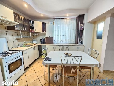 Apartament 3 camere Tudor etaj 2 cu 2 bai, balcon 16 mp.