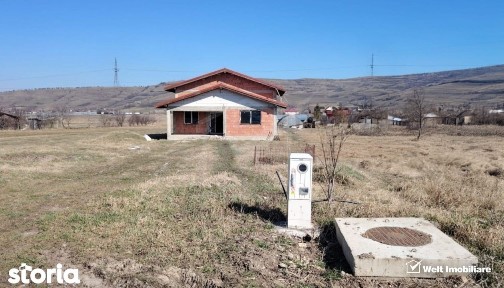 Casa la tara cu 1843 mp teren - liniste si natura langa Cluj