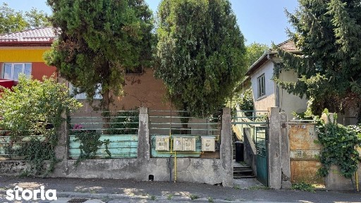 Casa renovabila cu teren - Cartier Gruia - 559 MP