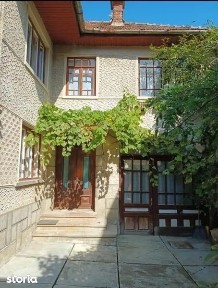 Casa de Vanzare Poiana Marului