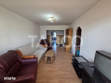 Apartament 3 camere 90 mp 2 balcoane zona Bulevardul Unirii