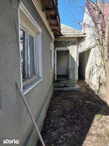 Casa batraneasca in Ovidiu