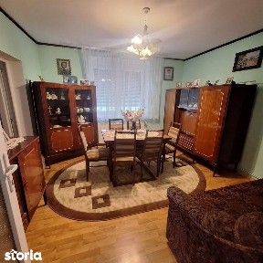 Bocsa Vasiova, Casa cocheta pentru familie, cu Gradina.