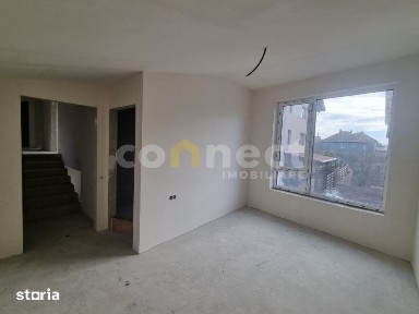Spatiu comercial modern de vanzare | 13 incaperi | 700 mp teren liber