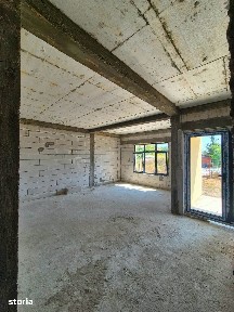 Vilă P+1 cu 4 Camere | Lumina